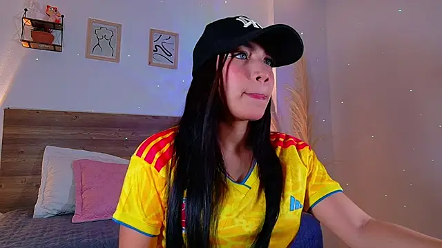 Snapshot of _Emmakiss_ chatting on 07-07-26, 09:07 Emmakiss online show from 07-07-26, 09:07
