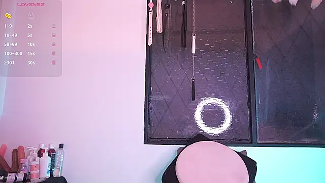 TiffanySander  online show from 06-12-26, 11:13
