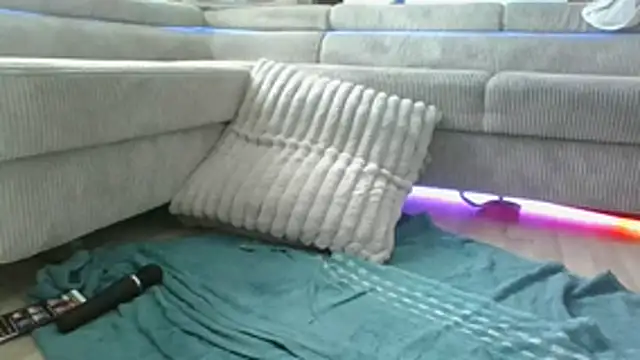 Cassia Lux Royal online show from 07-20-26, 07:38