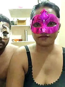 hot-shailu online show from 06-12-26, 05:54