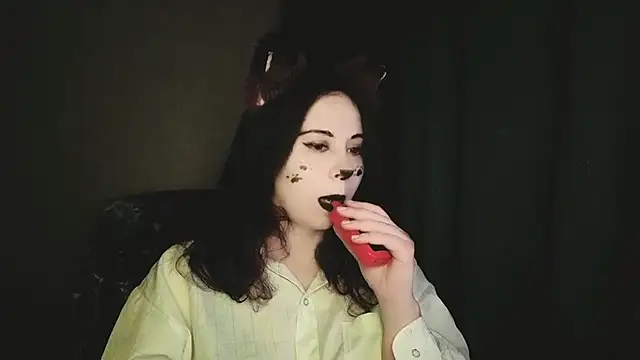 KattyySummer online show from 07-18-26, 10:18
