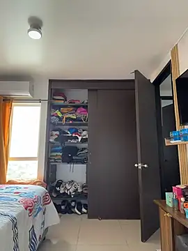 Siri Luxx online show from 06-26-26, 04:02