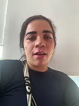 Siri Luxx online show from 06-17-26, 07:57