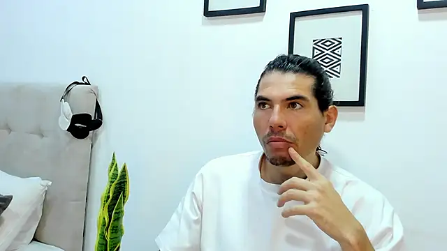 Antony Stone online show from 06-04-26, 12:54