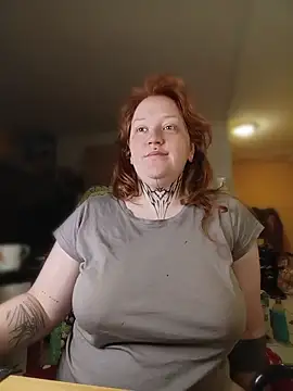 Snapshot of CURVYSAKURA chatting on 06-25-26, 10:15 CURVYSAKURA online show from 06-25-26, 10:15