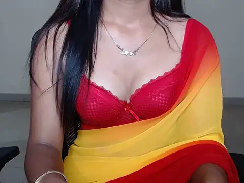 Snapshot of Elle_lala chatting on 06-21-26, 03:56 Elle lala online show from 06-21-26, 03:56