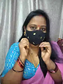 Snapshot of Nithya_ chatting on 07-17-26, 06:43 Nithya online show from 07-17-26, 06:43