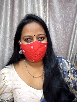 Snapshot of Nithya_ chatting on 06-27-26, 05:41 Nithya online show from 06-27-26, 05:41