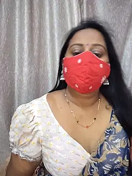 Snapshot of Nithya_ chatting on 06-28-26, 07:58 Nithya online show from 06-28-26, 07:58