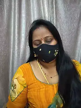 Snapshot of Nithya_ chatting on 07-10-26, 06:57 Nithya online show from 07-10-26, 06:57