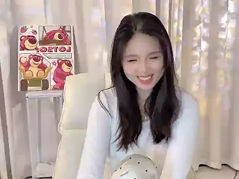 Snapshot of xiao--su chatting on 06-26-26, 06:19 xiao--su online show from 06-26-26, 06:19