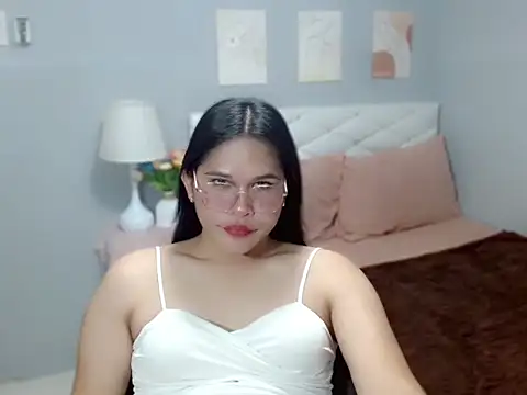Snapshot of AlianaFord chatting on 06-17-26, 03:11 AlianaFord online show from 06-17-26, 03:11