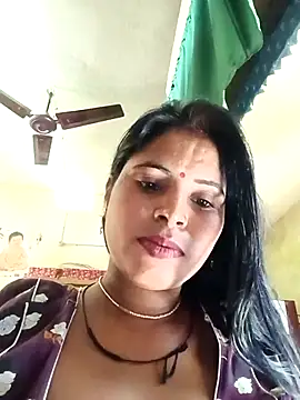 Snapshot of KRITIKA01990 chatting on 07-08-26, 07:42 KRITIKA01990 online show from 07-08-26, 07:42