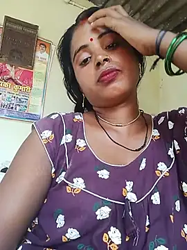 Snapshot of KRITIKA01990 chatting on 07-10-26, 08:25 KRITIKA01990 online show from 07-10-26, 08:25