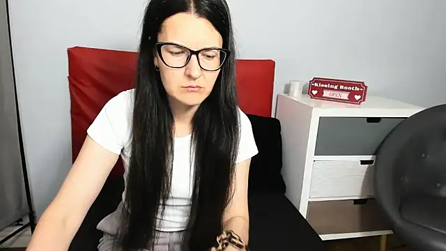 NadiaXlove online show from 06-16-26, 05:40