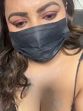 Snapshot of Desi_Kanika_08 chatting on 06-03-26, 02:33 Desi Kanika 08 online show from 06-03-26, 02:33