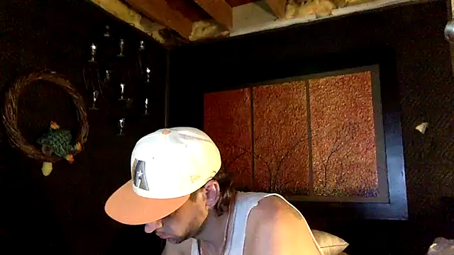 Snapshot of thierrybae chatting on 06-25-26, 06:35 thierrybae online show from 06-25-26, 06:35