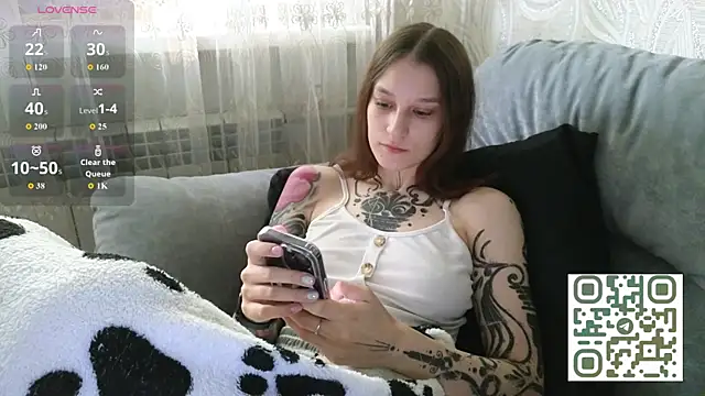 Snapshot of Little_skinnyDevil chatting on 07-13-26, 12:43 Little skinnyDevil online show from 07-13-26, 12:43