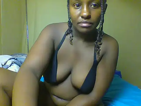 Snapshot of Sexie_bobbies chatting on 07-19-26, 03:15 Sexie bobbies online show from 07-19-26, 03:15