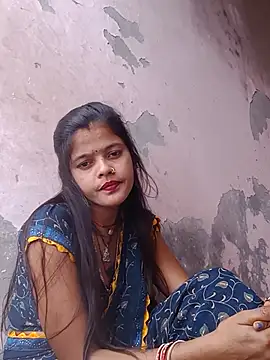 Snapshot of Hot_bhabi0123 chatting on 06-22-26, 06:21 Hot bhabi0123 online show from 06-22-26, 06:21