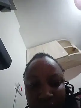 Brendahlove online show from 06-04-26, 06:18