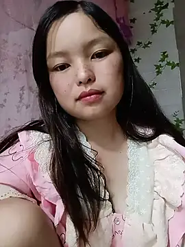 Snapshot of Linna-bae chatting on 07-05-26, 11:06 Linna-bae online show from 07-05-26, 11:06