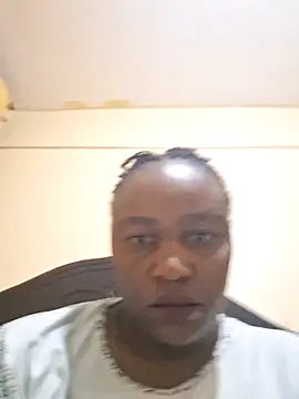 Snapshot of lucianahh chatting on 06-03-26, 04:23 lucianahh online show from 06-03-26, 04:23