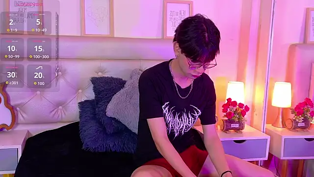 Kim Adrien online show from 06-04-26, 03:33