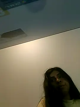 Snapshot of DanniValencia chatting on 06-27-26, 08:59 DanniValencia online show from 06-27-26, 08:59