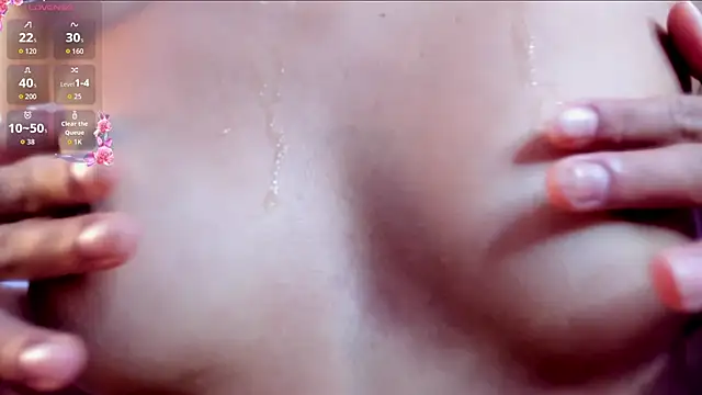 Snapshot of kat_cute__ chatting on 06-20-26, 03:28 kat cute online show from 06-20-26, 03:28