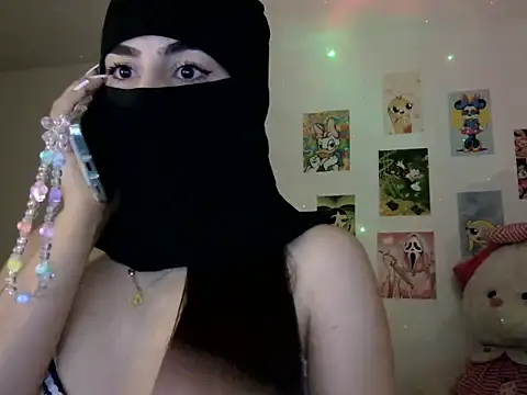 veiledamira01 online show from 08-03-26, 11:42
