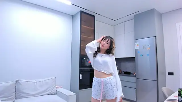 akari star online show from 06-14-26, 04:35