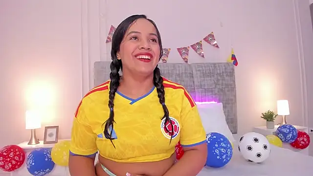 Emma-Velez online show from 06-27-26, 12:22