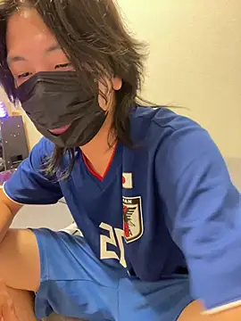 Natsu x  online show from 06-15-26, 12:05