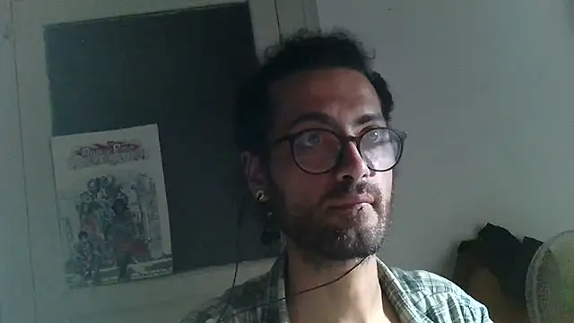 Snapshot of SamDr1nk0fficial chatting on 07-09-26, 10:20 SamDr1nk0fficial online show from 07-09-26, 10:20