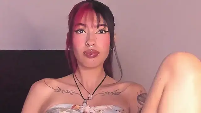 EvaBenely  online show from 08-03-26, 07:38