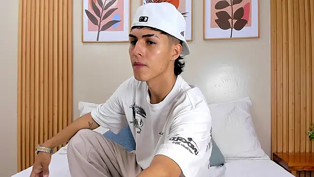 Axel Mendozaa online show from 06-06-26, 09:09