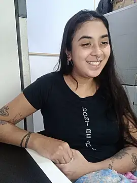 Snapshot of rainhajess chatting on 07-10-26, 12:21 rainhajess online show from 07-10-26, 12:21