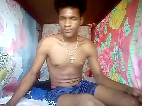 Snapshot of dantecruz19 chatting on 06-27-26, 08:48 dantecruz19 online show from 06-27-26, 08:48