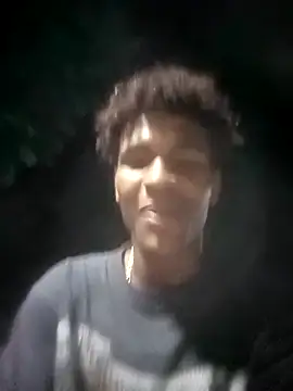 Snapshot of dantecruz19 chatting on 06-26-26, 02:28 dantecruz19 online show from 06-26-26, 02:28