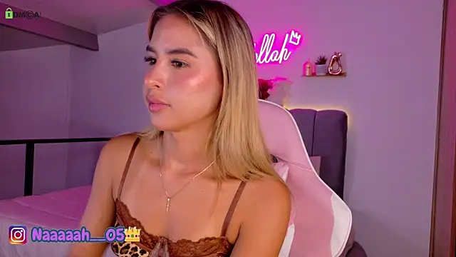 Snapshot of Nallah__ chatting on 07-12-26, 02:23 Nallah online show from 07-12-26, 02:23