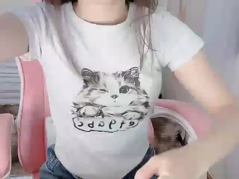 BUNNIIE MIE online show from 08-05-26, 03:11