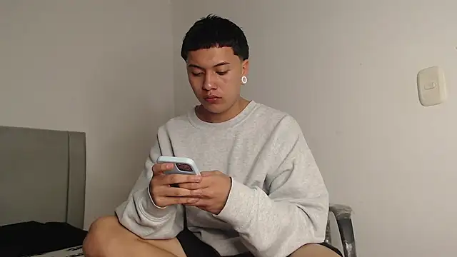 Owenn  blueee online show from 06-27-26, 03:34