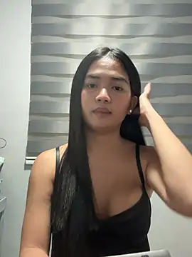 AmberLaceXxx online show from 06-04-26, 06:56
