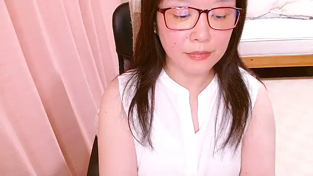 LENA-xo online show from 06-09-26, 03:57