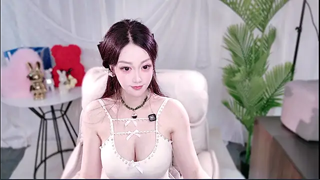 MengLuo-1 online show from 06-04-26, 10:31