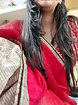 Snapshot of Romantic_riya_06 chatting on 06-21-26, 10:32 Romantic riya 06 online show from 06-21-26, 10:32