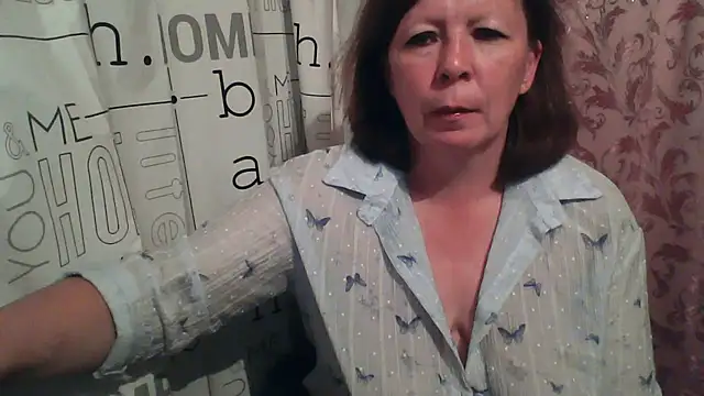 Snapshot of Schastlivaya43 chatting on 07-08-26, 07:36 Schastlivaya43 online show from 07-08-26, 07:36