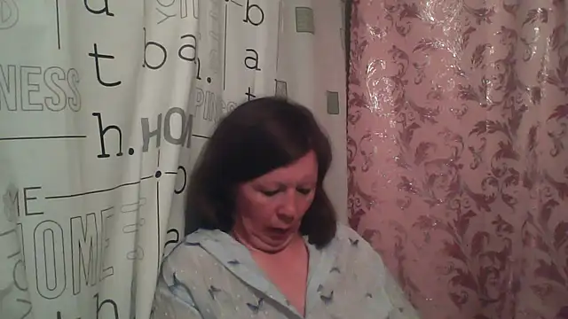 Snapshot of Schastlivaya43 chatting on 06-25-26, 07:19 Schastlivaya43 online show from 06-25-26, 07:19