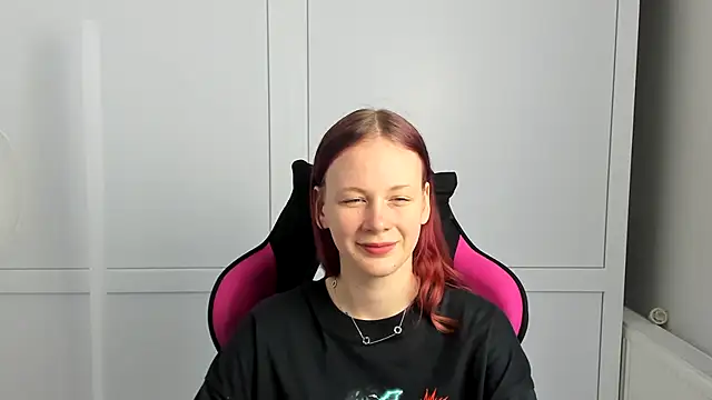 Snapshot of Skylar_spring chatting on 07-02-26, 06:08 Skylar spring online show from 07-02-26, 06:08